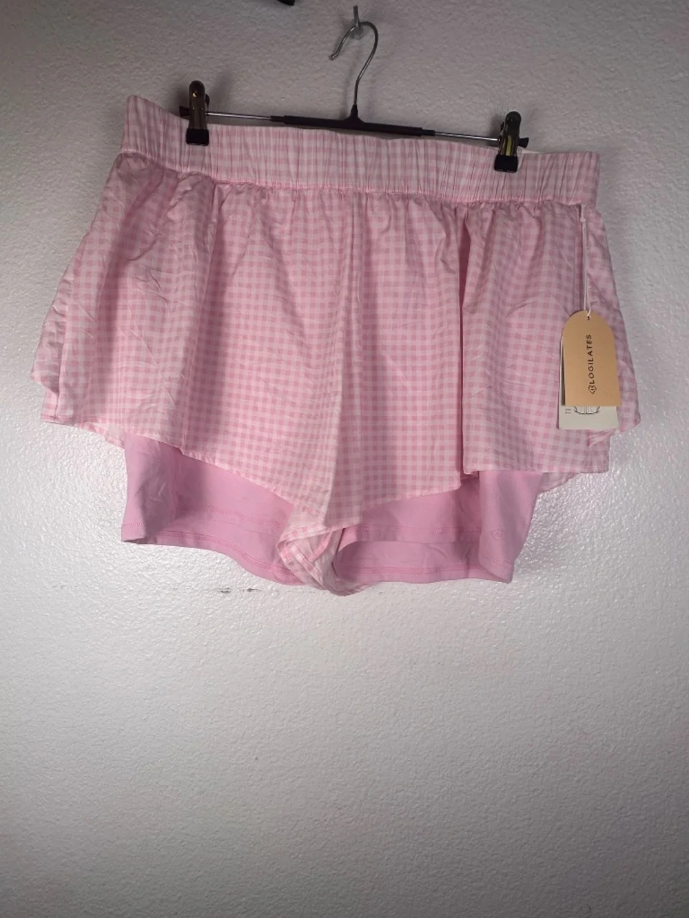 Blogilates Women's Light Pink Layered Ruffle Shorts. Sz 1X.